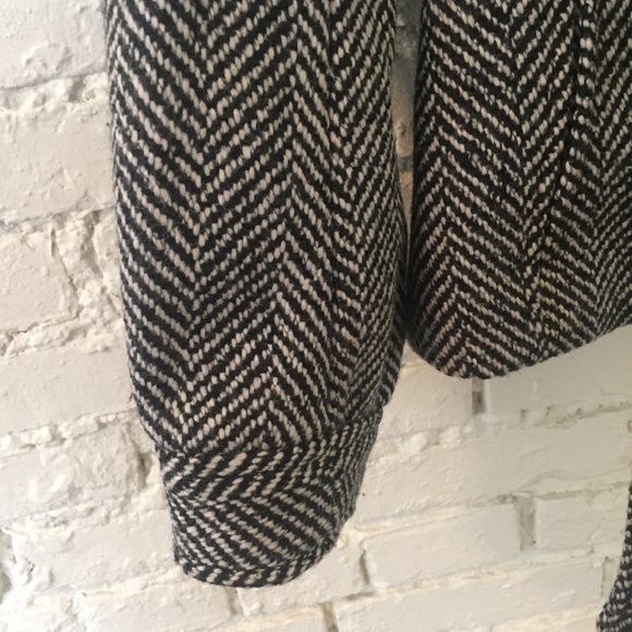 H&M Fall to Winter Coat- Brand New! - Picture 3 of 8